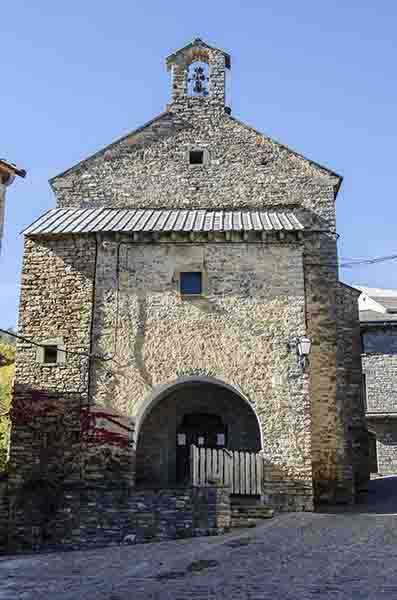 Huesca - Fanlo 12 - capilla de Los Dolores.jpg